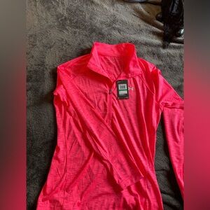 Long sleeve quarter zip